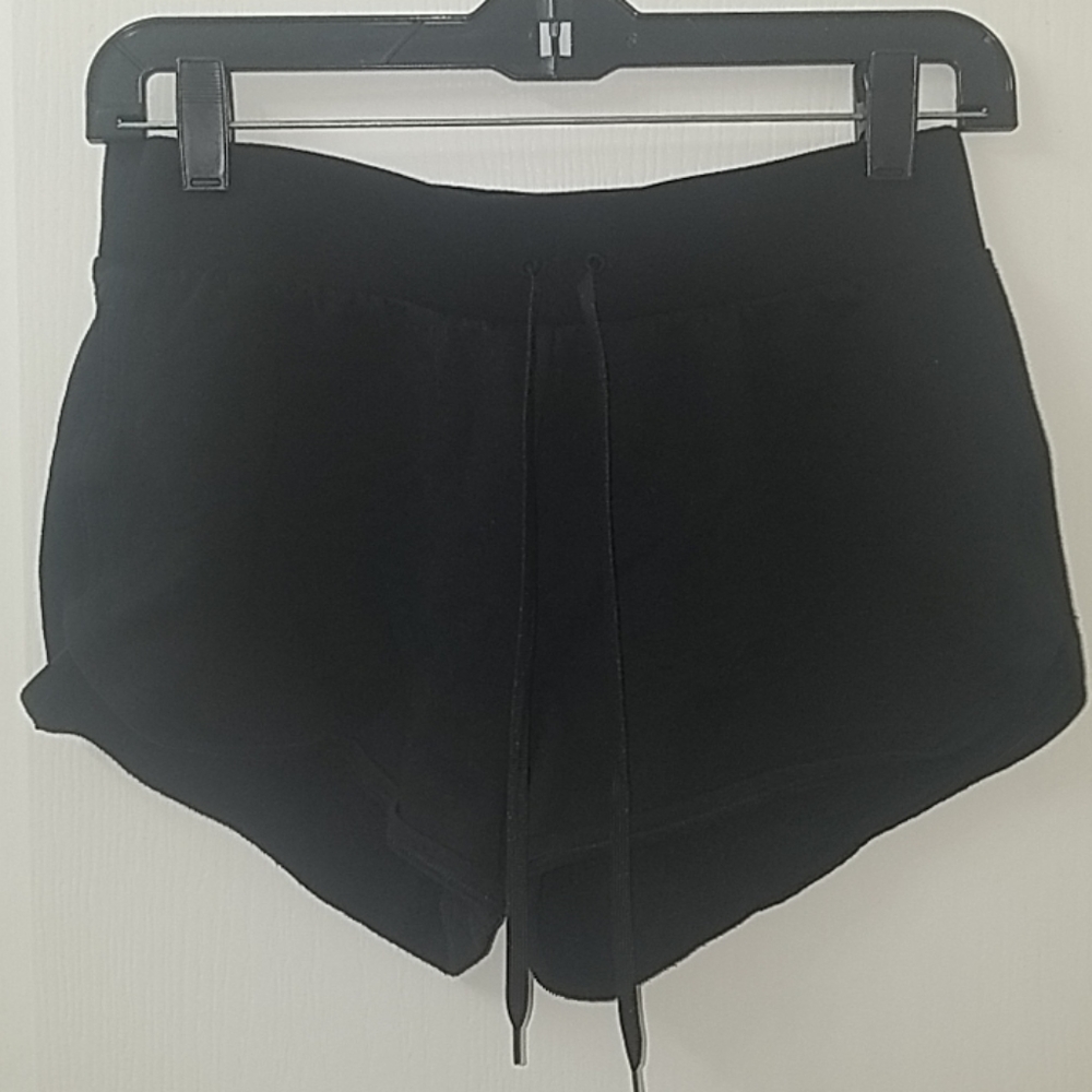 VS SPORT shorts